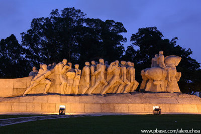 Monumento s Bandeiras 0256