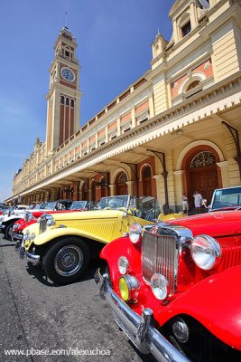 Tradicional exposio carros antigos - Estao da Luz 0381