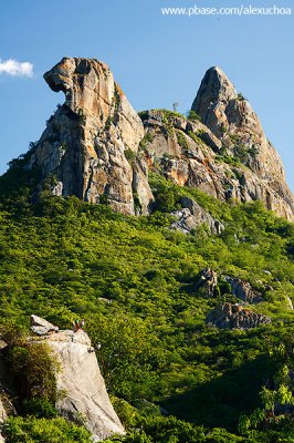 Rapel com pedra da galinha choca ao fundo, Quixadá _2002