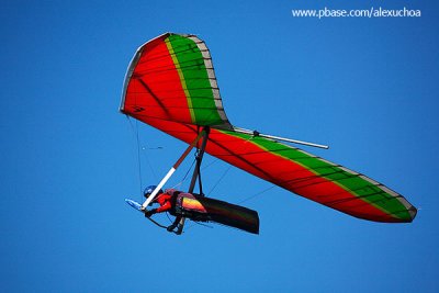 Vôo de asa delta no céu de Quixadá_3709