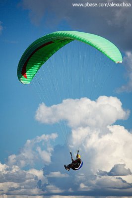 Vôo de parapente no céu de Quixadá_3741.jpg