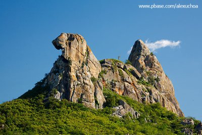 Pedra da Galinha Choca, Quixadá_1976.jpg