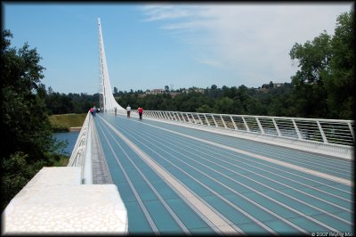 The 700ft long deck of the Sundial Bridge is built with translucent structural glass