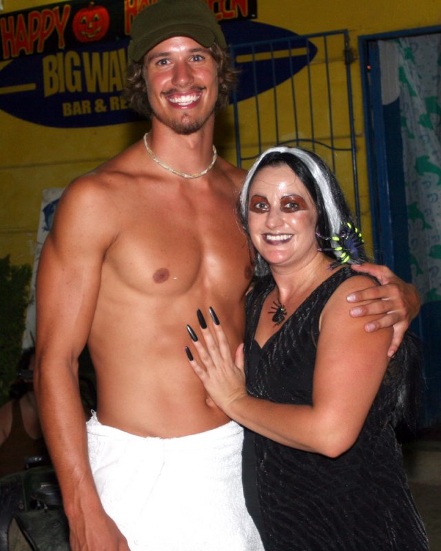 Spider Woman finds Mr. Right