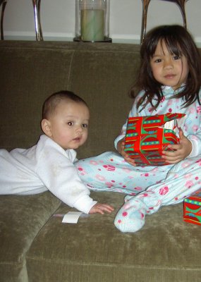 2006 Dec - My 1st Christmas Present