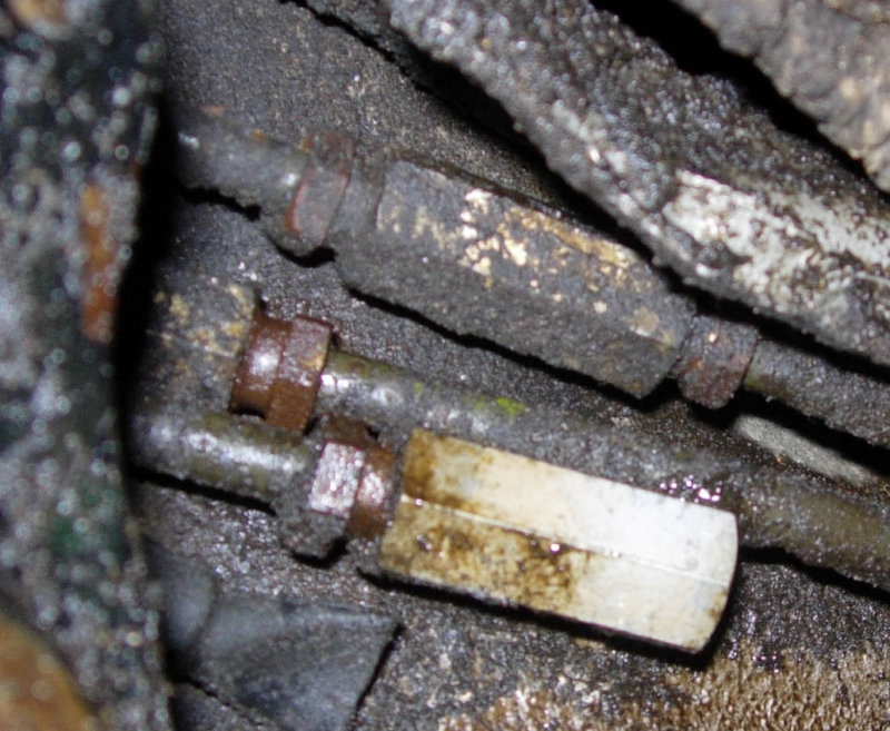 Fuel Line Connectors.jpg