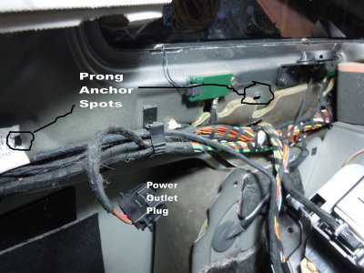 Prong anchors.jpg