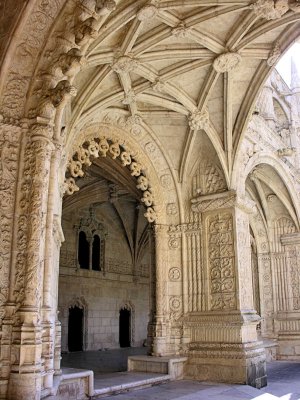 30 Internal Corner of Cloisters 88003512.jpg