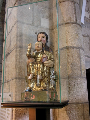 18 Madonna and Child 88003664.jpg