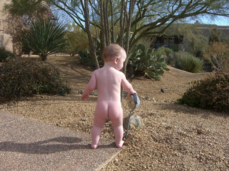 gavin_naked_arizona.jpg