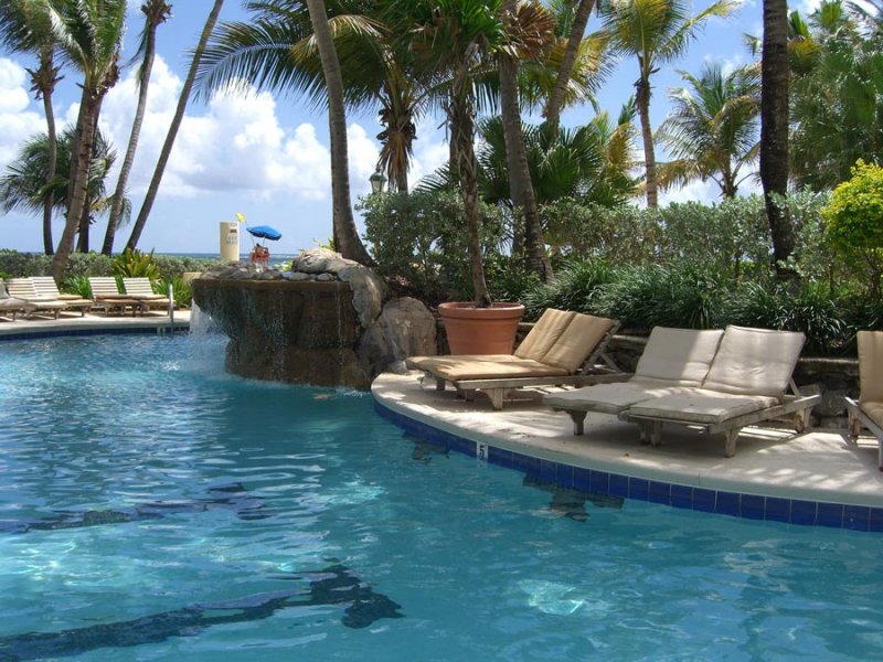 westin_pool2.jpg