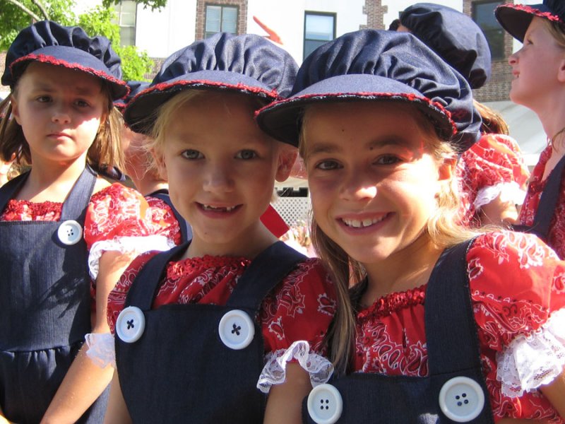 wcc_biglittle3_july07.jpg
