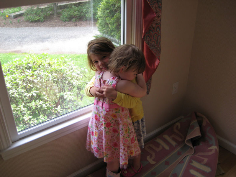 court_elle_hug.jpg