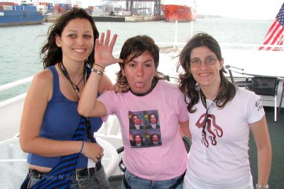 Noelia B, Maril and Vernica