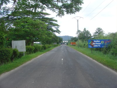 Port Vila road to airport