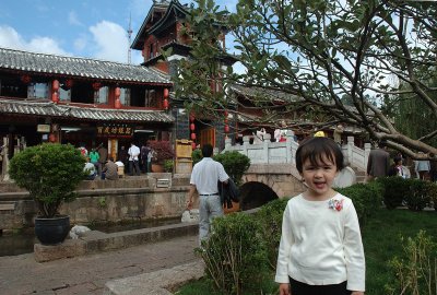 Emma posing at Sifang Square