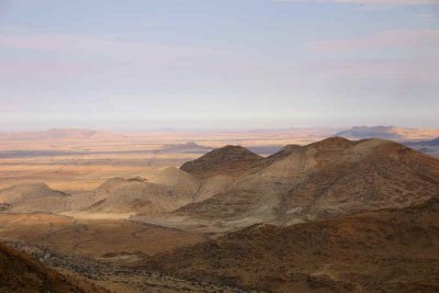 The Namib-Naukluft plain from near the summit of Spreetshoogte Pass