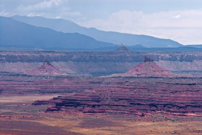 Needles Overlook