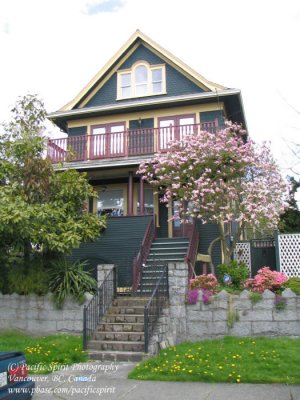 Early 20th c. house near Commercial Dr, Vancouver