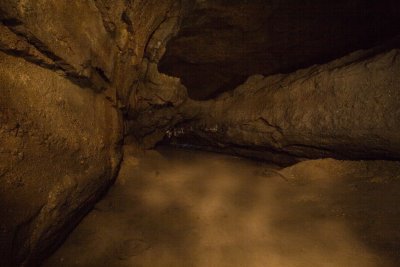 June 10 07 Mt St Helens Ape Cave -024.jpg