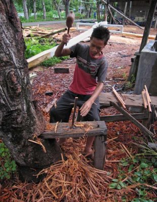Making wooden rivets