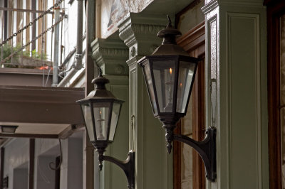 Gas lights