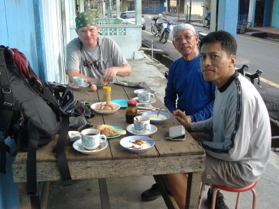 breakfast, 2nd round - soft boiled eggs + toast