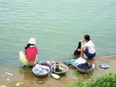 Washing Cloth on Huong River