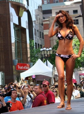Bikini village041.jpg
