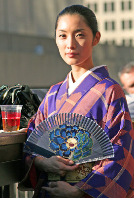 apanese Actress. on the film TANA-NO-SUMI(The Dark Corners of the Shelves)