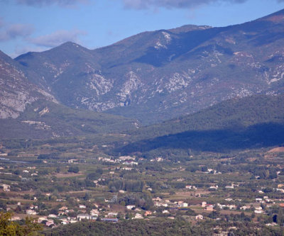 Vaucluse scene3.jpg