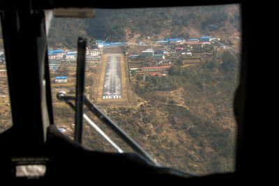 Lukla airstrip, one of the toughest scenario in Microsoft flight simulator