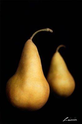 2 pears