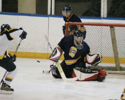 Queen's Vs Ryerson M-Hockey 11-25-06