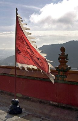 templeflag.jpg
