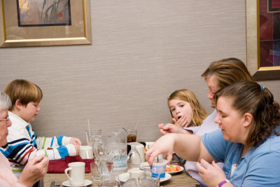 ARROW_Holiday_Brunch_2006_0008.jpg