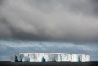 54-tabular-iceberg