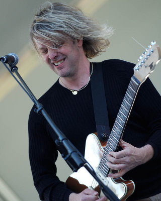 GuitarScreamsWeb.jpg