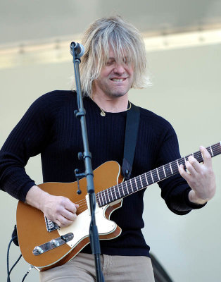 GuitarAWeb.jpg