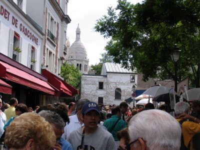 Crowd in Place du Terte