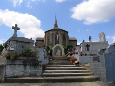Church cemetary in Treville