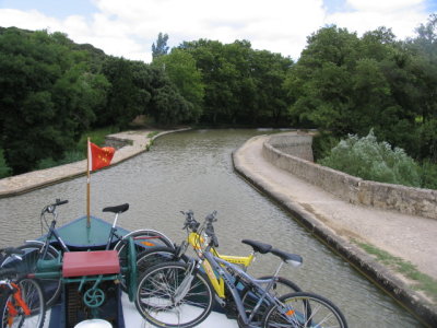 Crossing the oldest bridge