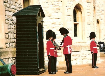 Tower of London, Guard Changing