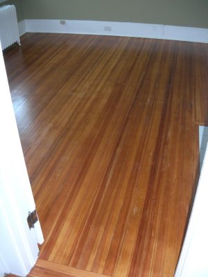 no joints - all one piece heart pine floor boards - 14' long I think