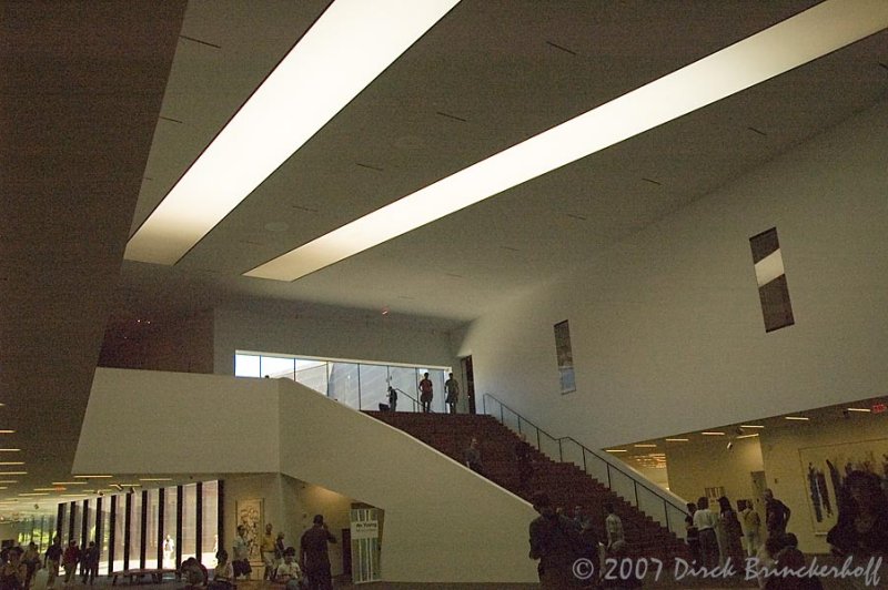 de Young  068-GrandStairway.jpg
