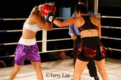 Womens Boxing - McGowan (WA) vs Parr (QLD)