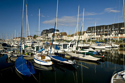 Courseulles sur Mer - marina