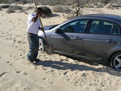 digging out the car.JPG