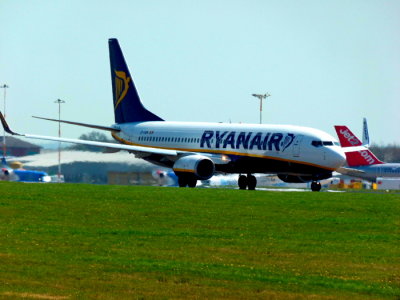 Ryanair EI-EPN Boeing 737 @ East Midlands
