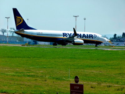 Ryanair EI-EPN Boeing 737 @ East Midlands